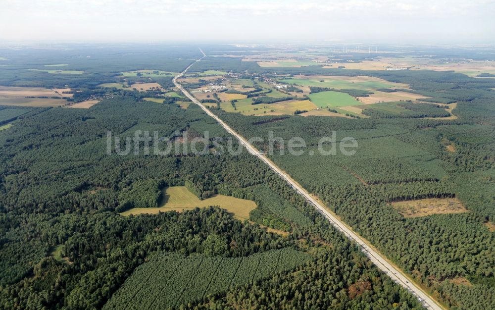 Grabow aus der Vogelperspektive: Autobahn- Streckenverlauf der A2 in Grabow im Bundesland Sachsen-Anhalt