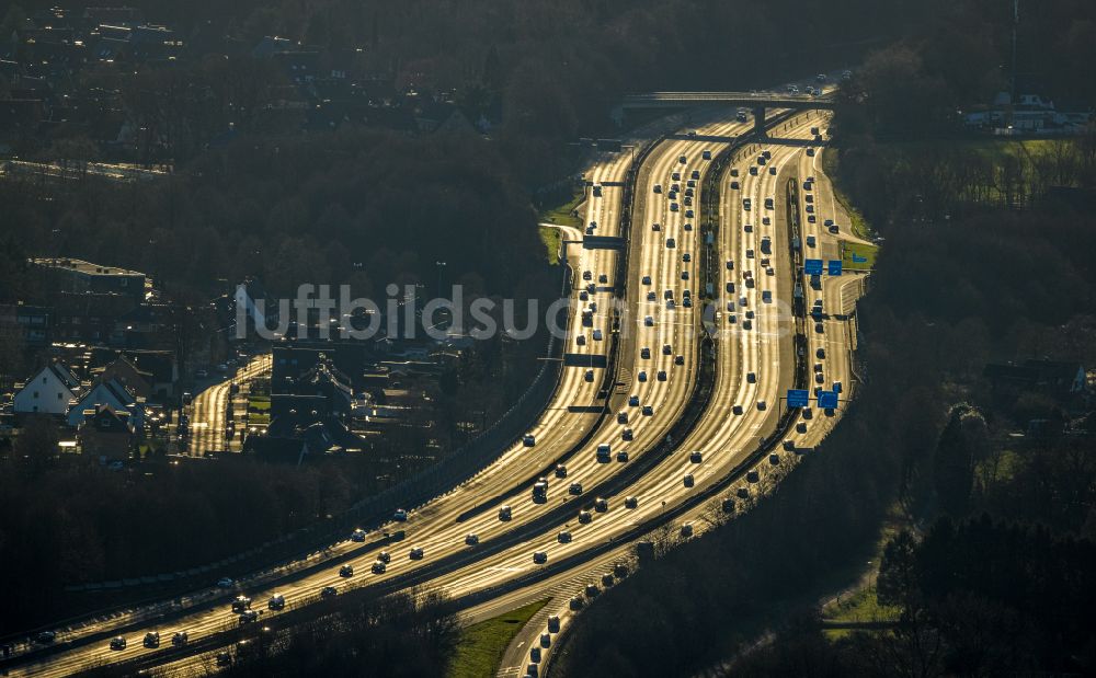 Luftbild Bottrop - Autobahn- Trasse und Streckenverlauf der BAB A2 in Bottrop im Bundesland Nordrhein-Westfalen, Deutschland