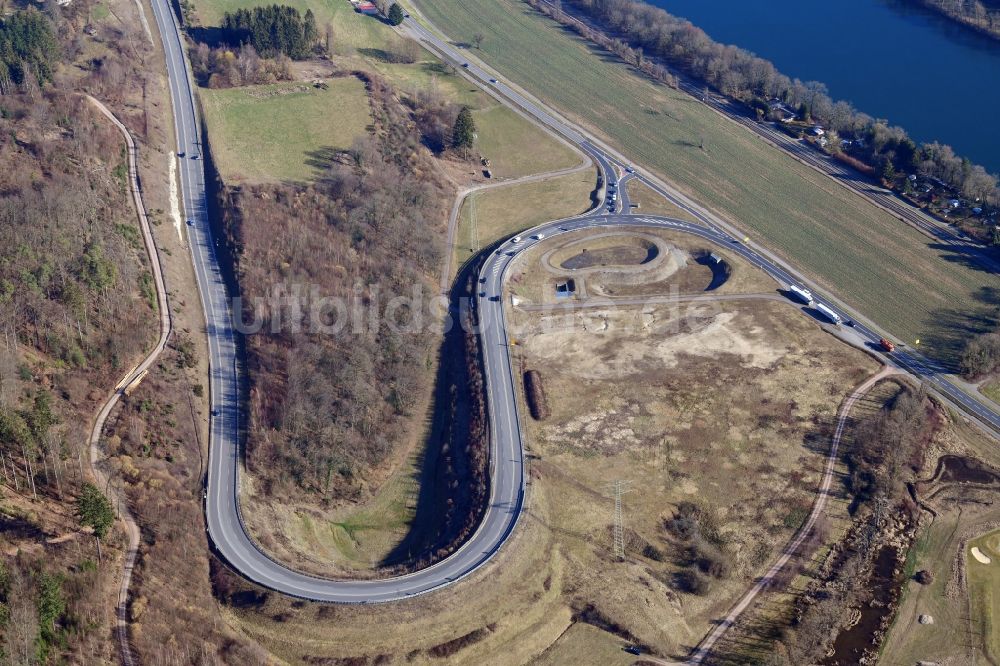 Luftaufnahme Bad Säckingen - Autobahnabfahrt der BAB A98 auf die Bundesstrasse B34 in Bad Säckingen im Bundesland Baden-Württemberg, Deutschland