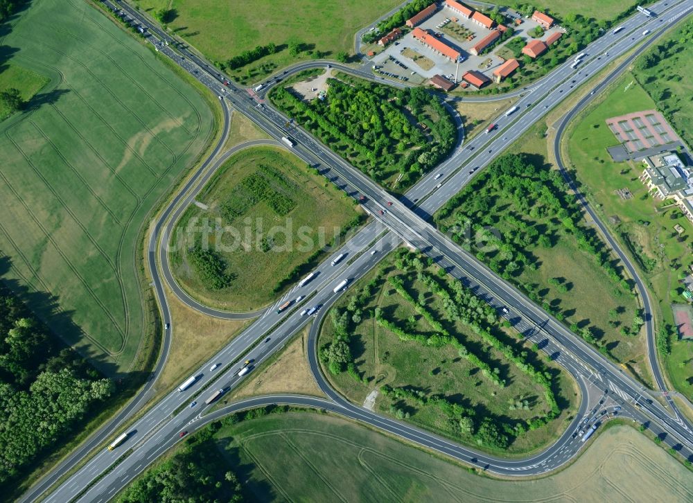 Rangsdorf von oben - Autobahnabfahrt BAB A10 - E30 zur B96 in Rangsdorf im Bundesland Brandenburg