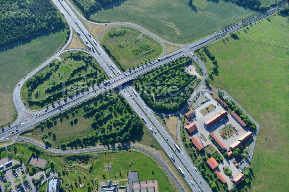 Luftbild Rangsdorf - Autobahnabfahrt BAB A10 - E30 zur B96 in Rangsdorf im Bundesland Brandenburg