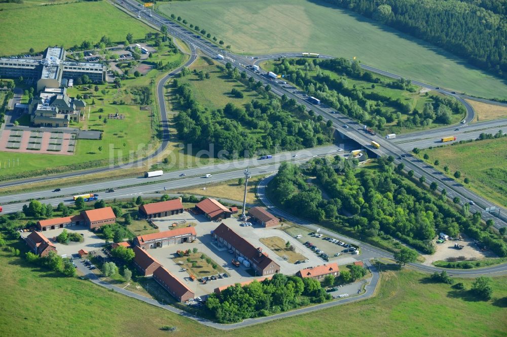 Rangsdorf aus der Vogelperspektive: Autobahnabfahrt BAB A10 - E30 zur B96 in Rangsdorf im Bundesland Brandenburg