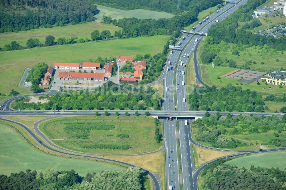 Luftaufnahme Rangsdorf - Autobahnabfahrt BAB A10 - E30 zur B96 in Rangsdorf im Bundesland Brandenburg