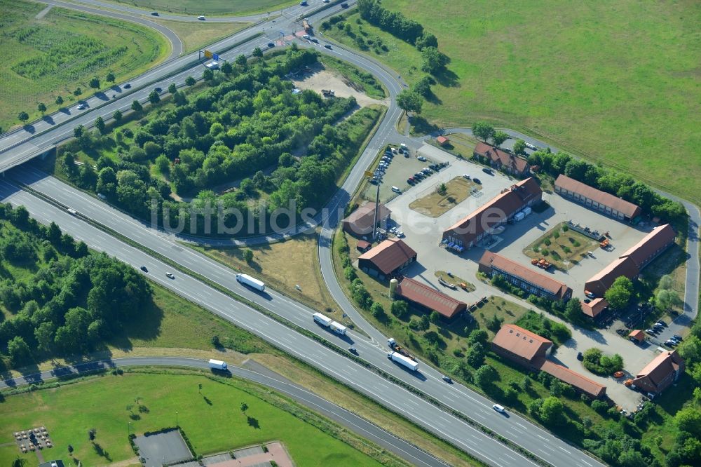 Luftbild Rangsdorf - Autobahnabfahrt BAB A10 - E30 zur B96 in Rangsdorf im Bundesland Brandenburg