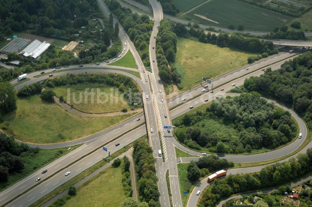 Luftbild Frankfurt - Autobahnabfahrt Frankfurt Eckenheim E661