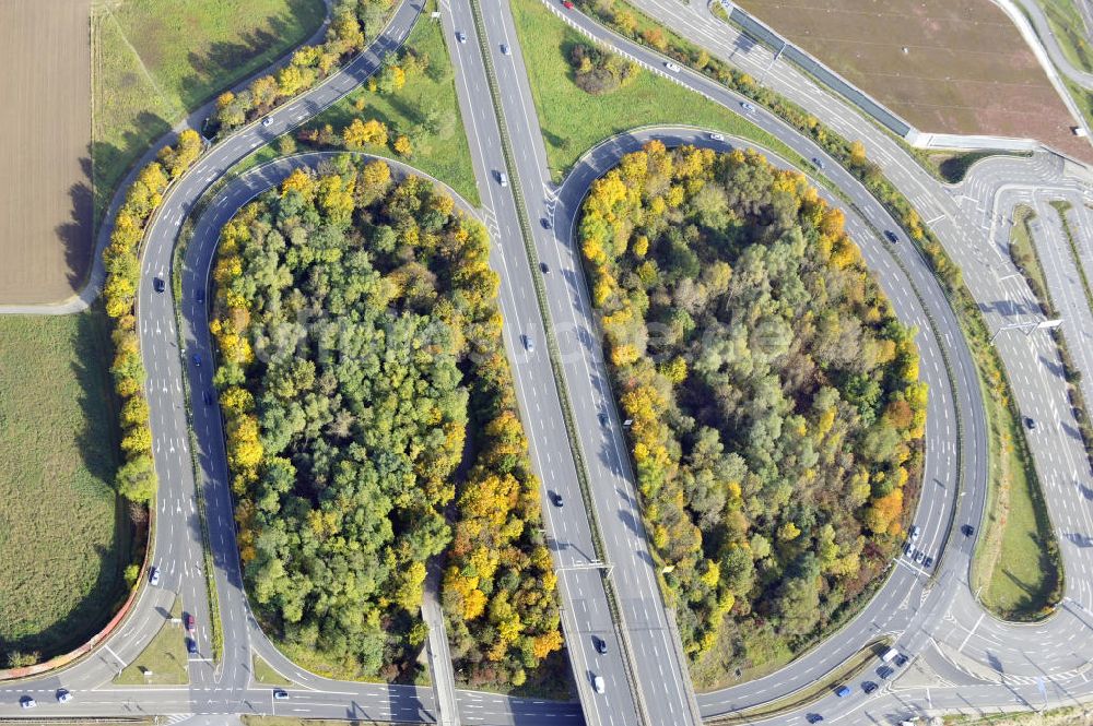 Mannheim aus der Vogelperspektive: Autobahnauffahrt Mannheim