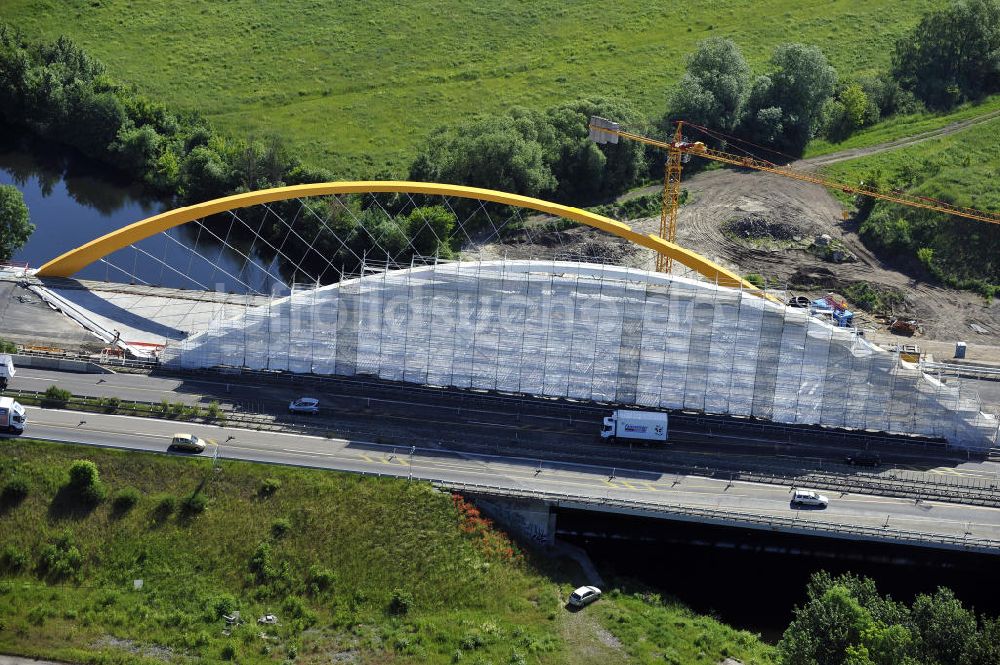 BRIESELANG aus der Vogelperspektive: Autobahnbrückenbau am Berliner Ring bei Brieselang