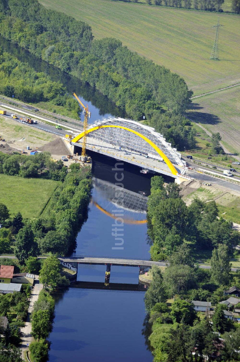 Luftbild BRIESELANG - Autobahnbrückenbau am Berliner Ring bei Brieselang