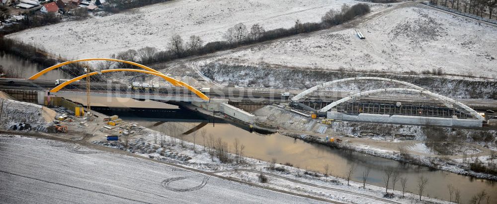 Luftaufnahme Brieselang - Autobahnbrückenbau am Berliner Ring bei Brieselang