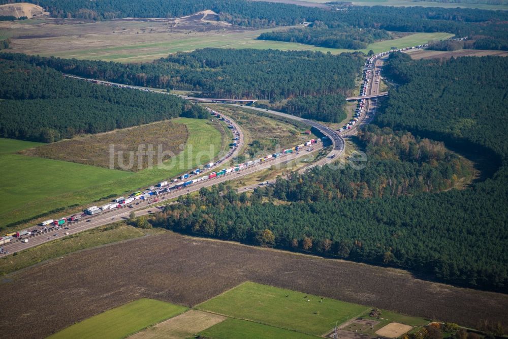 Luftbild Michendorf - Autobahndreieck- Abfahrt der BAB A10 - A115 Nuthetal im Bundesland Brandenburg