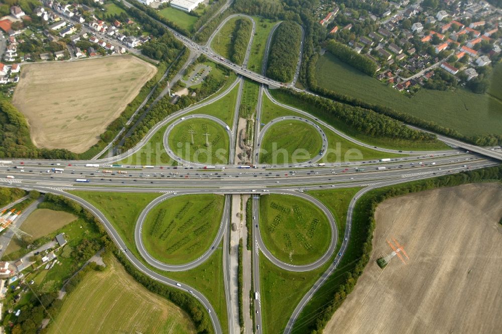 Luftaufnahme Dortmund - Autobahndreieck Dortmund-Bodelschwing der BAB A42 - A3 in Dortmund im Bundesland Nordrhein-Westfalen