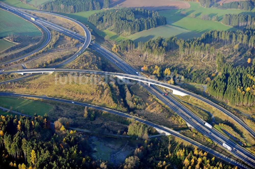 Hof von oben - Autobahndreieck Hochfranken der A72 und A93 bei Hof