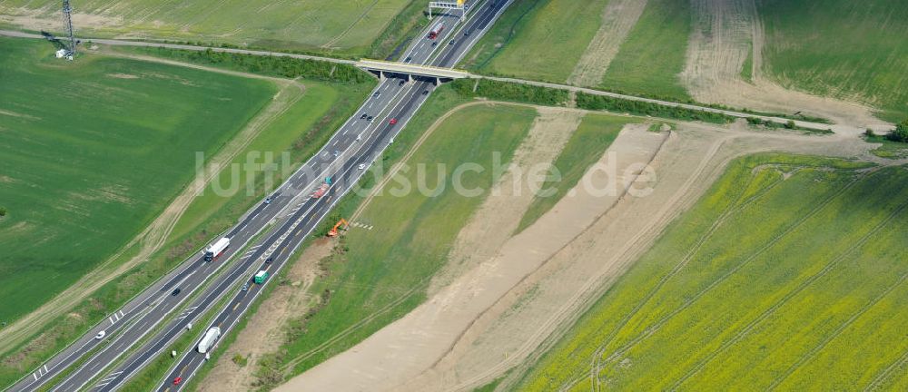 Schwanebeck aus der Vogelperspektive: Autobahndreieck / interchange Schwanebeck