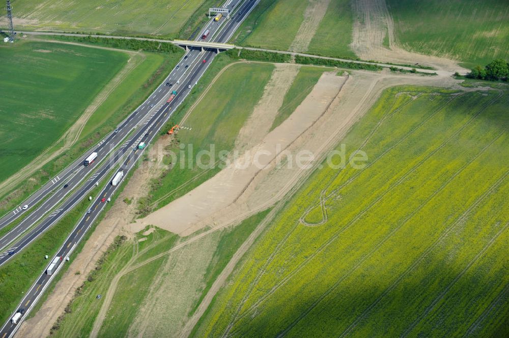 Luftbild Schwanebeck - Autobahndreieck / interchange Schwanebeck