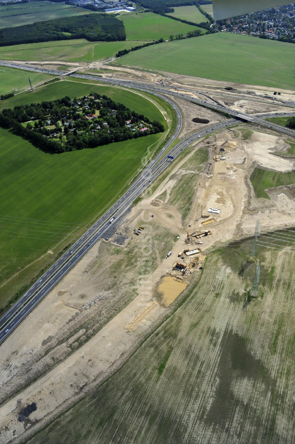 Luftbild Schwanebeck - Autobahndreieck / interchange Schwanebeck