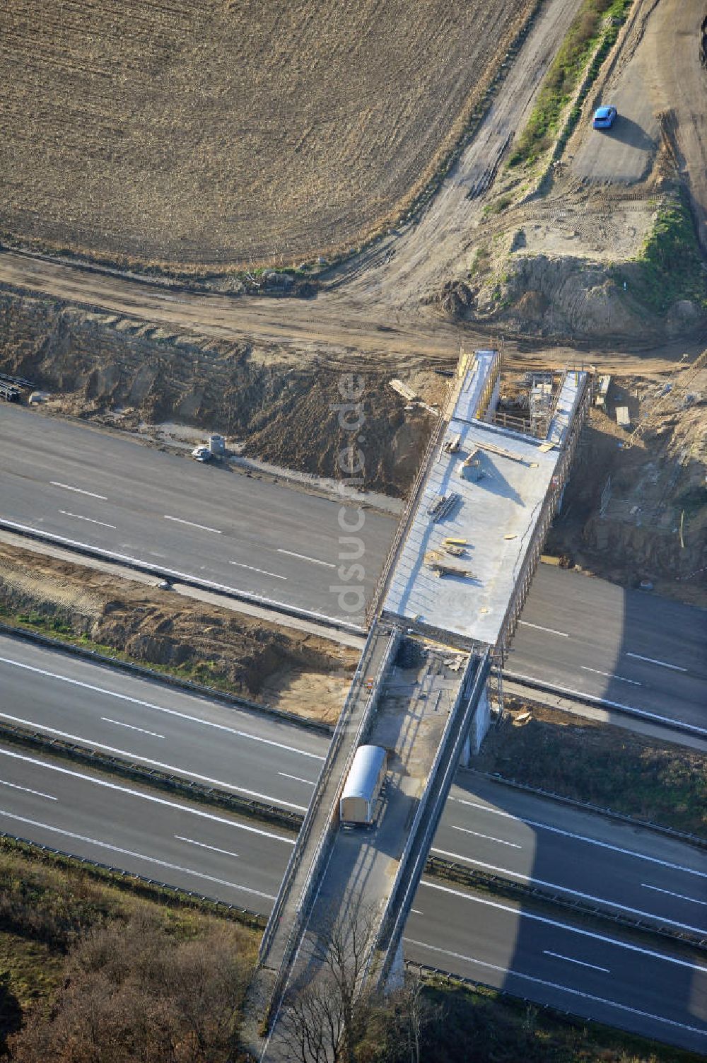 SCHWANEBECK von oben - Autobahndreieck / interchange Schwanebeck, auch Autobahndreieck Kreuz Barnim genannt