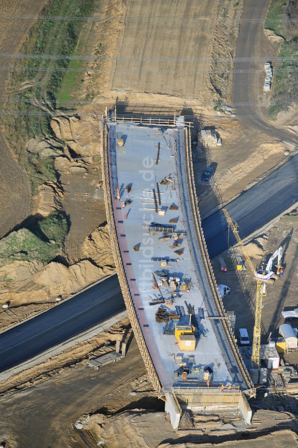 Luftbild SCHWANEBECK - Autobahndreieck / interchange Schwanebeck, auch Autobahndreieck Kreuz Barnim genannt