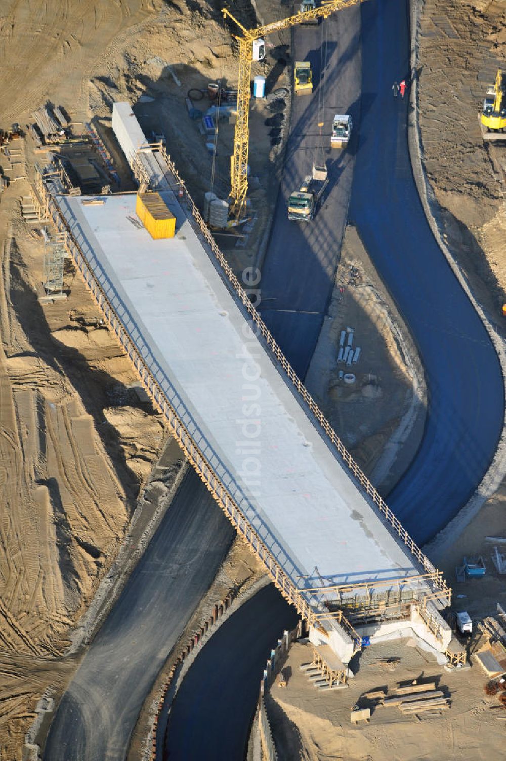 Luftaufnahme SCHWANEBECK - Autobahndreieck / interchange Schwanebeck, auch Autobahndreieck Kreuz Barnim genannt