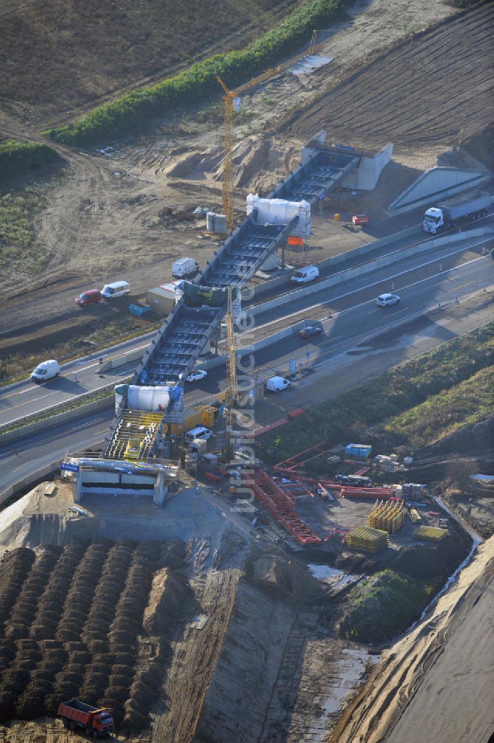 Luftaufnahme SCHWANEBECK - Autobahndreieck / interchange Schwanebeck, auch Autobahndreieck Kreuz Barnim genannt