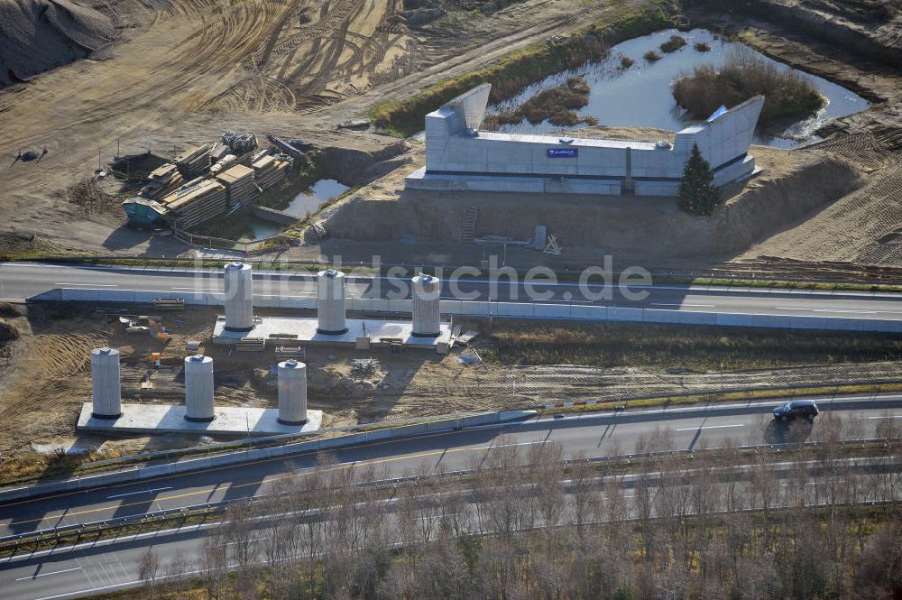 SCHWANEBECK von oben - Autobahndreieck / interchange Schwanebeck, auch Autobahndreieck Kreuz Barnim genannt