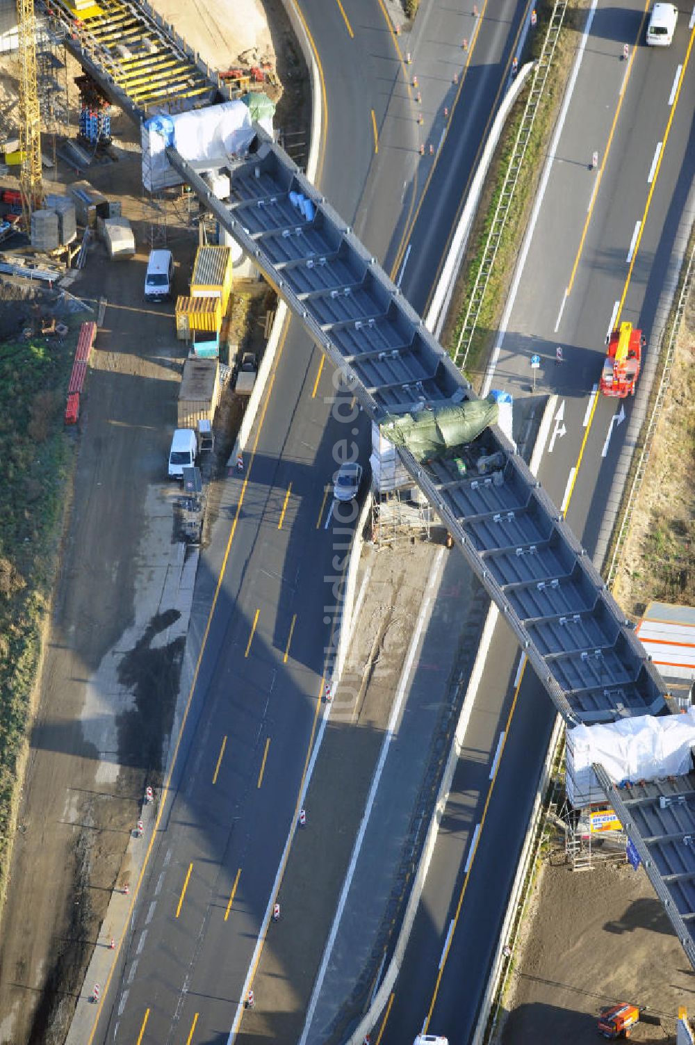 SCHWANEBECK aus der Vogelperspektive: Autobahndreieck / interchange Schwanebeck, auch Autobahndreieck Kreuz Barnim genannt