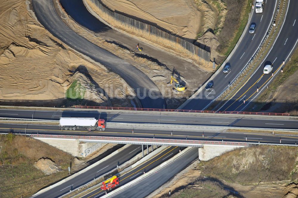 SCHWANEBECK aus der Vogelperspektive: Autobahndreieck / interchange Schwanebeck, auch Autobahndreieck Kreuz Barnim genannt