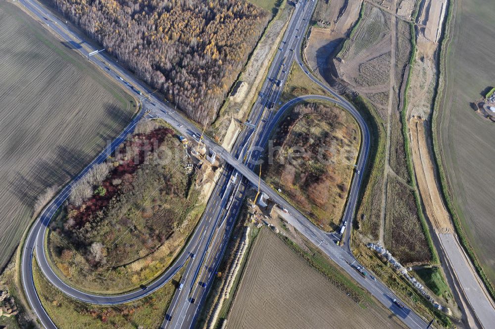 SCHWANEBECK aus der Vogelperspektive: Autobahndreieck / interchange Schwanebeck, auch Autobahndreieck Kreuz Barnim genannt