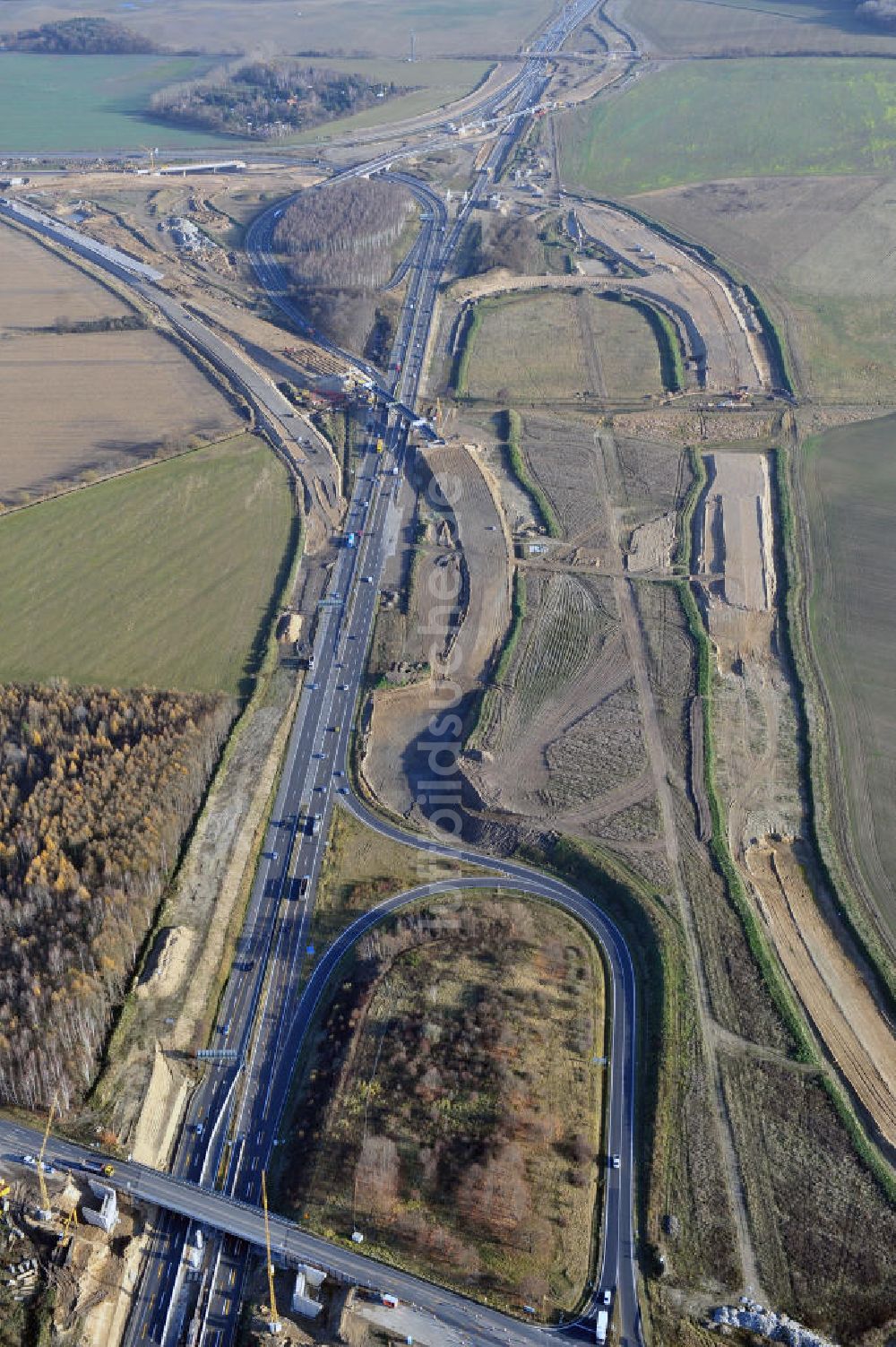 Luftbild SCHWANEBECK - Autobahndreieck / interchange Schwanebeck, auch Autobahndreieck Kreuz Barnim genannt