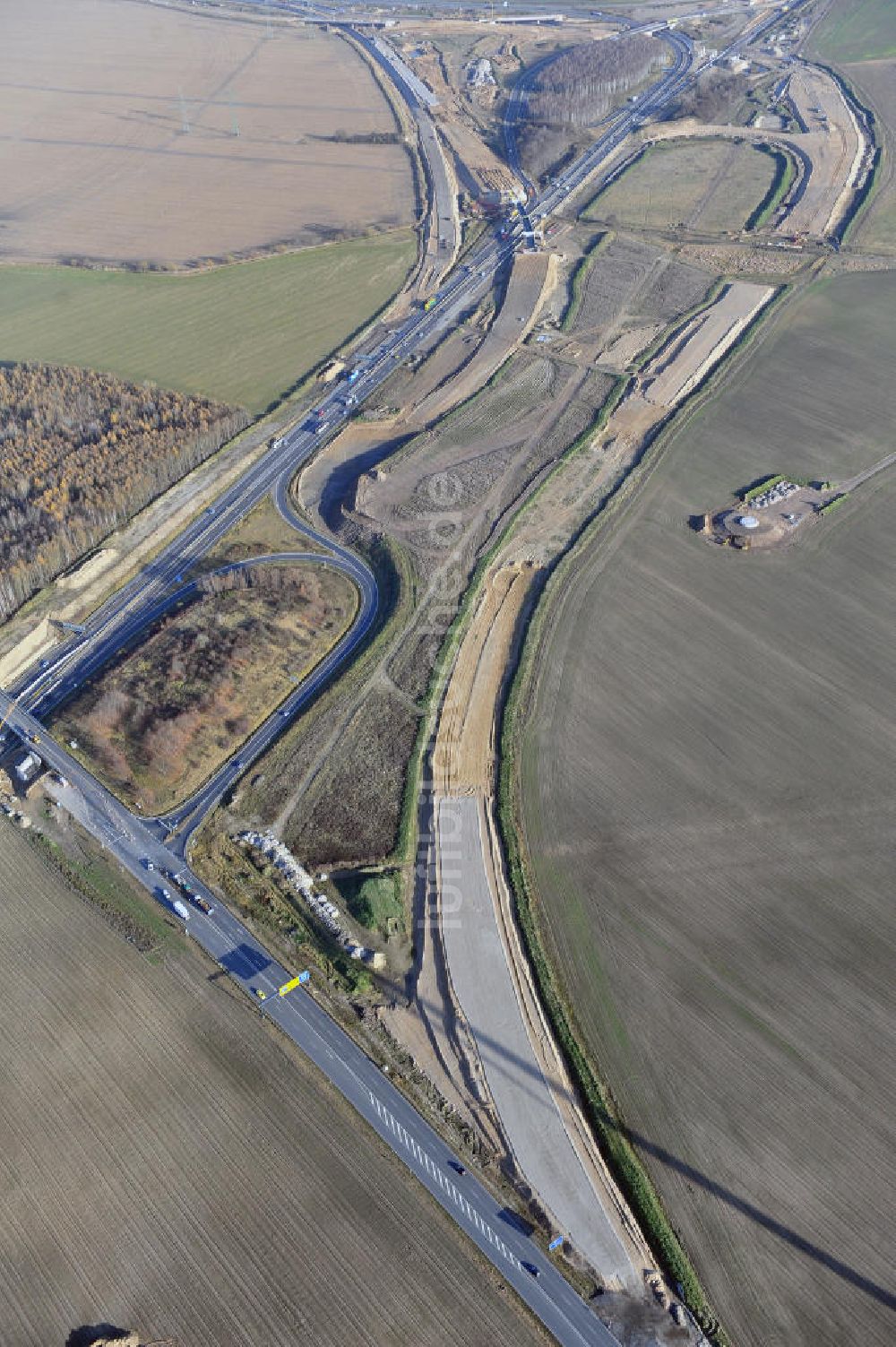 Luftaufnahme SCHWANEBECK - Autobahndreieck / interchange Schwanebeck, auch Autobahndreieck Kreuz Barnim genannt