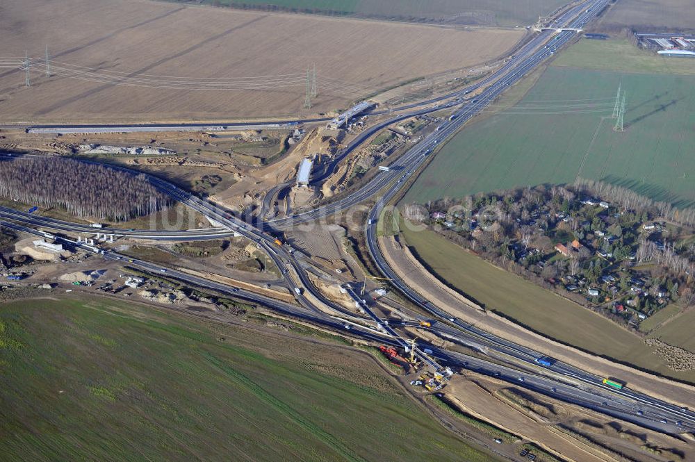 Luftbild SCHWANEBECK - Autobahndreieck / interchange Schwanebeck, auch Autobahndreieck Kreuz Barnim genannt