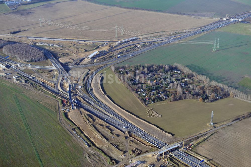 Luftaufnahme SCHWANEBECK - Autobahndreieck / interchange Schwanebeck, auch Autobahndreieck Kreuz Barnim genannt