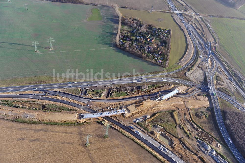 SCHWANEBECK aus der Vogelperspektive: Autobahndreieck / interchange Schwanebeck, auch Autobahndreieck Kreuz Barnim genannt