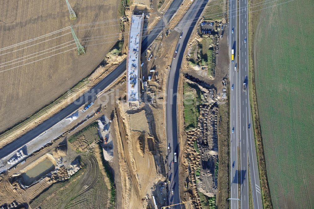 SCHWANEBECK aus der Vogelperspektive: Autobahndreieck / interchange Schwanebeck, auch Autobahndreieck Kreuz Barnim genannt