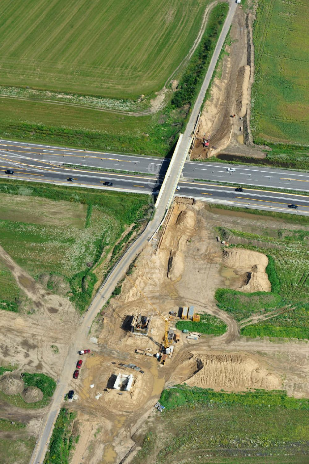 Schwanebeck / Barnim aus der Vogelperspektive: Autobahndreieck / interchange Schwanebeck, jetzt Autobahndreieck Kreuz Barnim