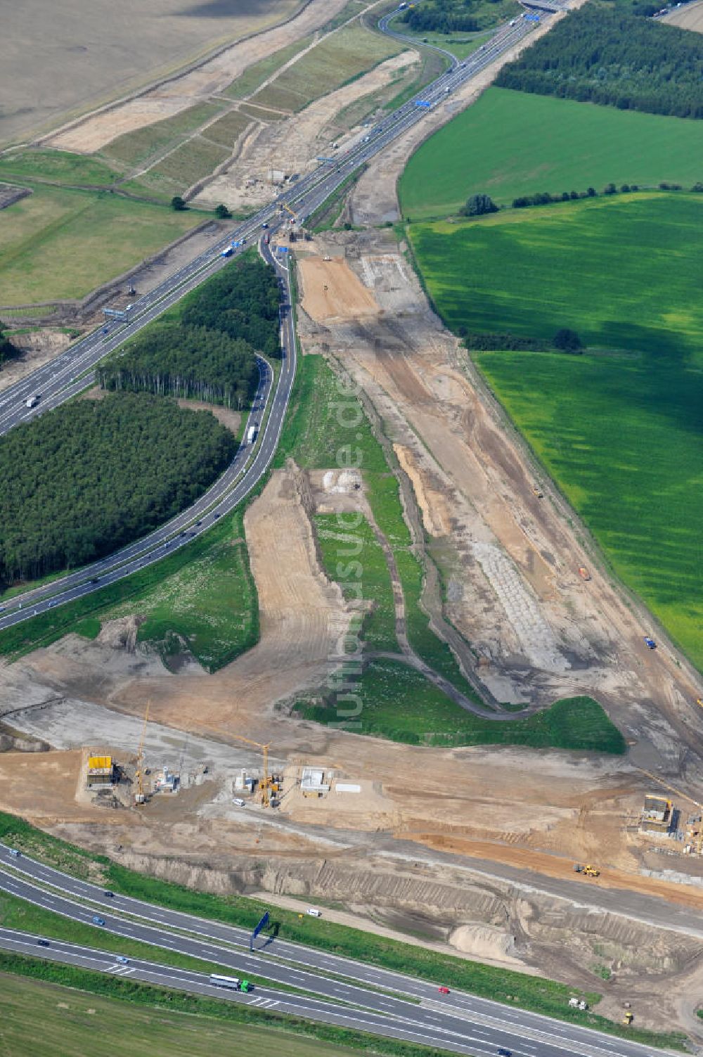 Schwanebeck / Barnim von oben - Autobahndreieck / interchange Schwanebeck, jetzt Autobahndreieck Kreuz Barnim