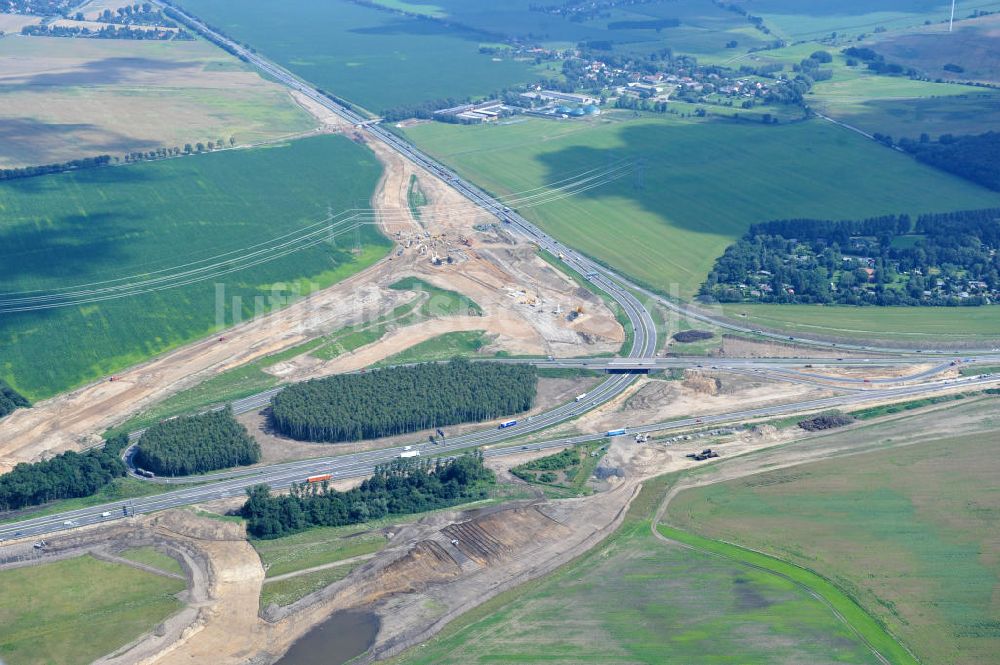 Luftbild Schwanebeck / Barnim - Autobahndreieck / interchange Schwanebeck, jetzt Autobahndreieck Kreuz Barnim