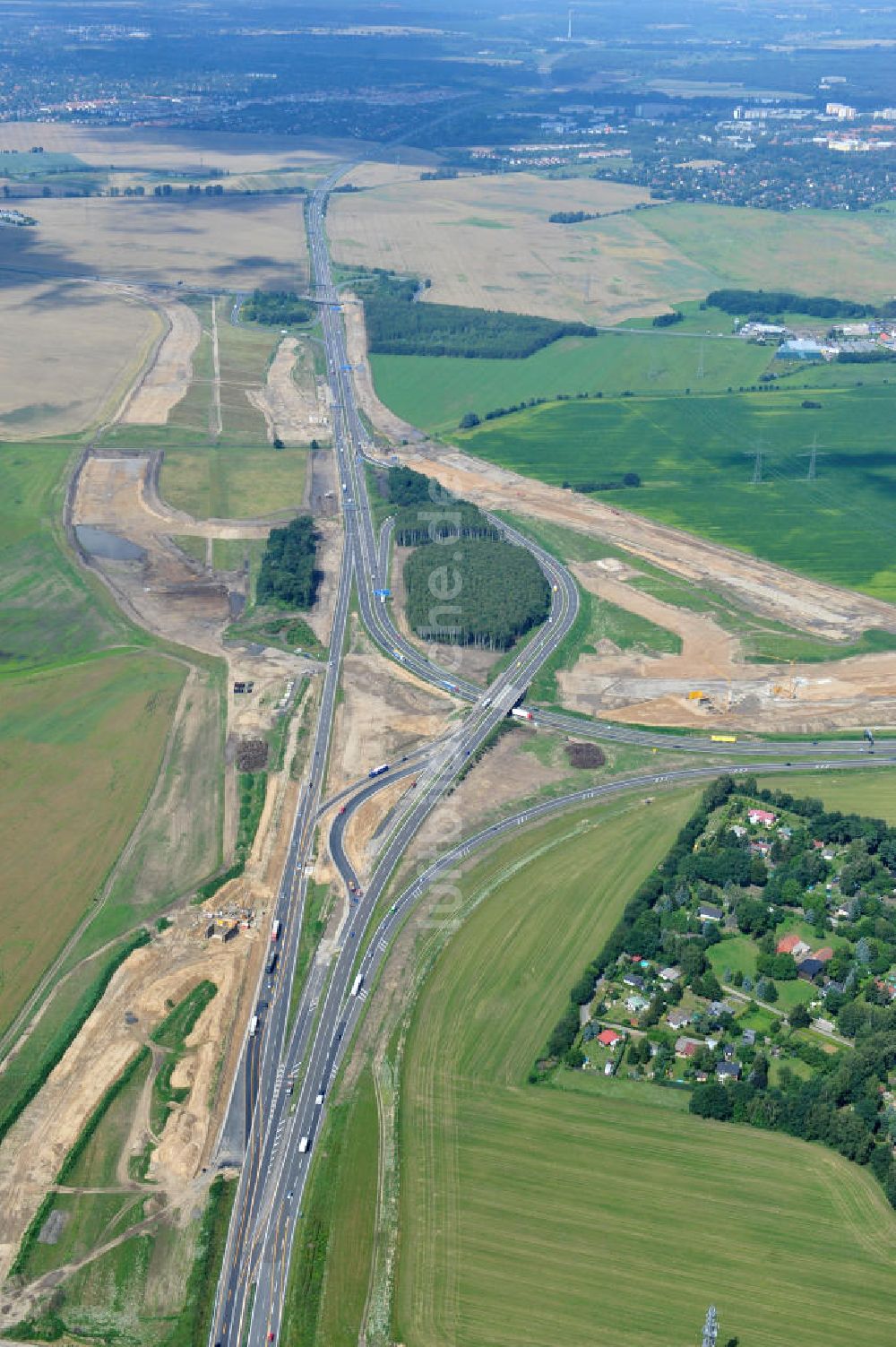 Schwanebeck von oben - Autobahndreieck / interchange Schwanebeck, jetzt Autobahndreieck Kreuz Barnim