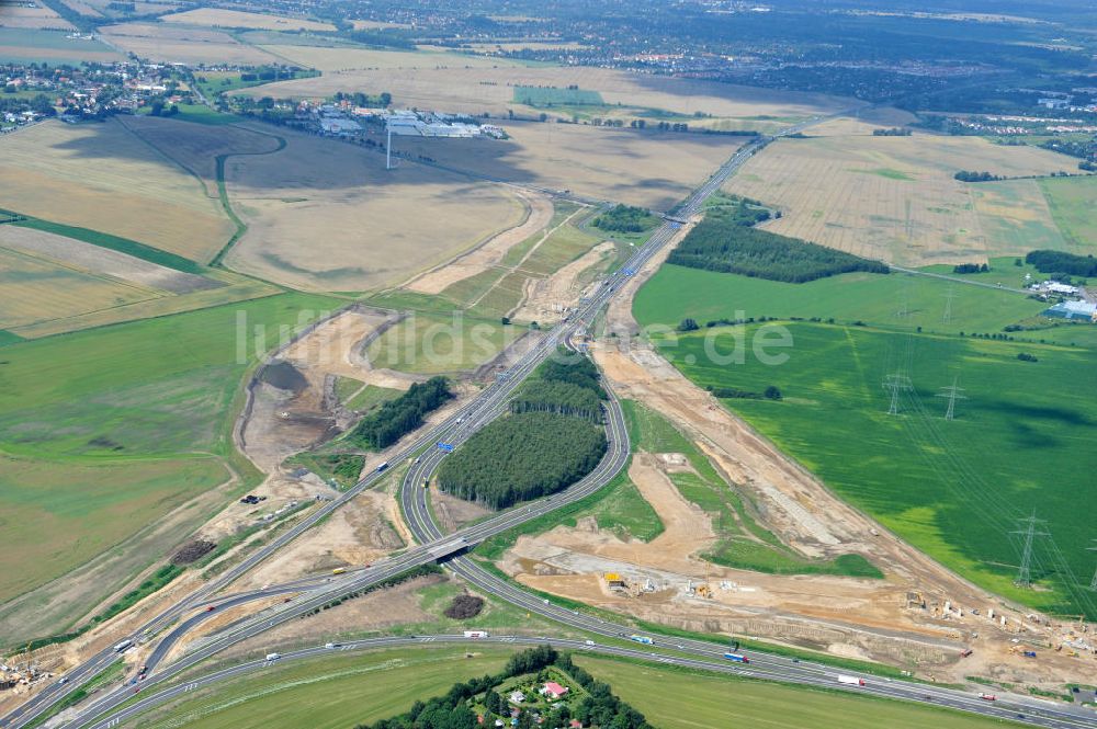 Schwanebeck aus der Vogelperspektive: Autobahndreieck / interchange Schwanebeck, jetzt Autobahndreieck Kreuz Barnim