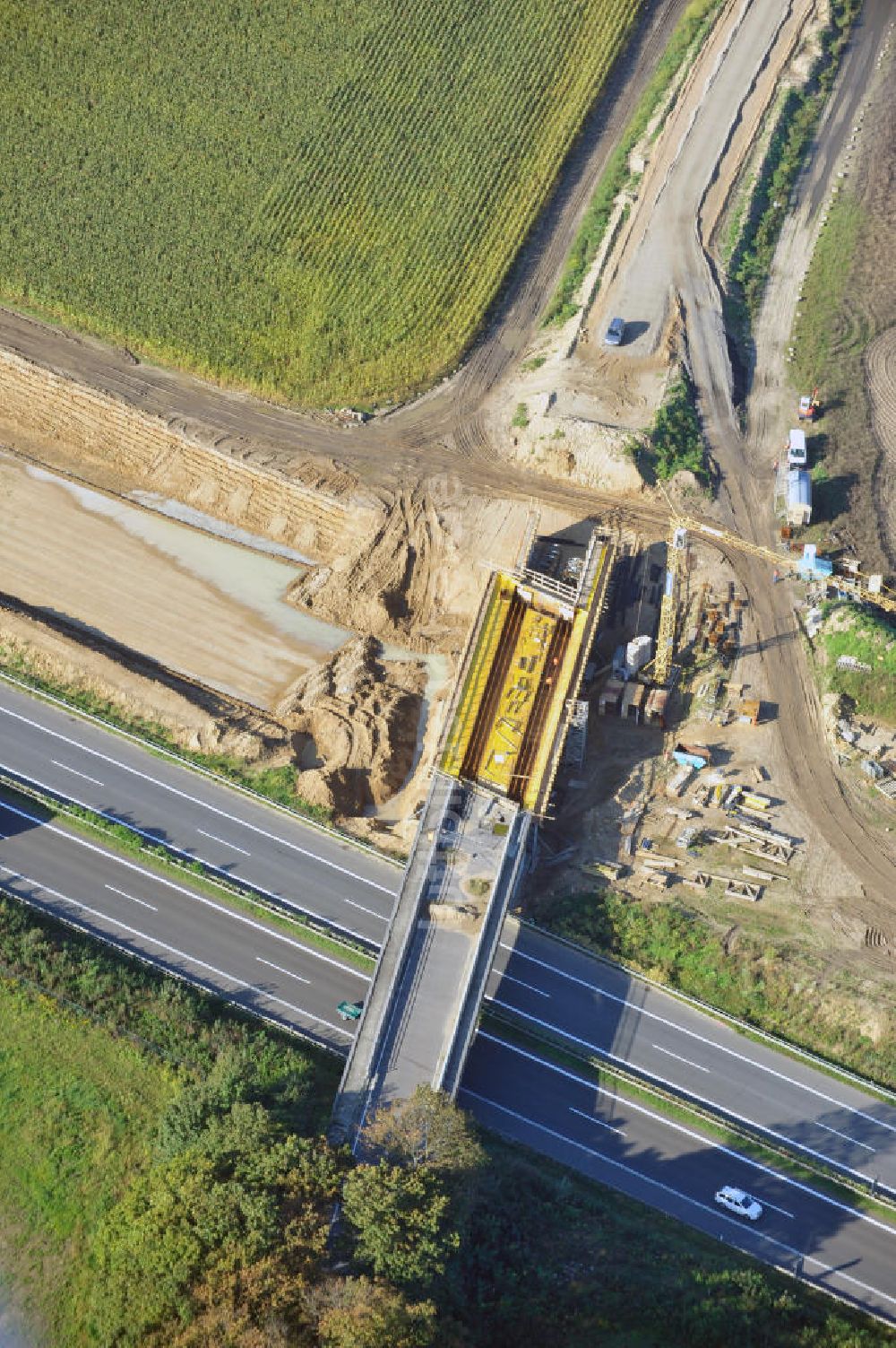 Schwanebeck von oben - Autobahndreieck / interchange Schwanebeck, jetzt Autobahndreieck Kreuz Barnim