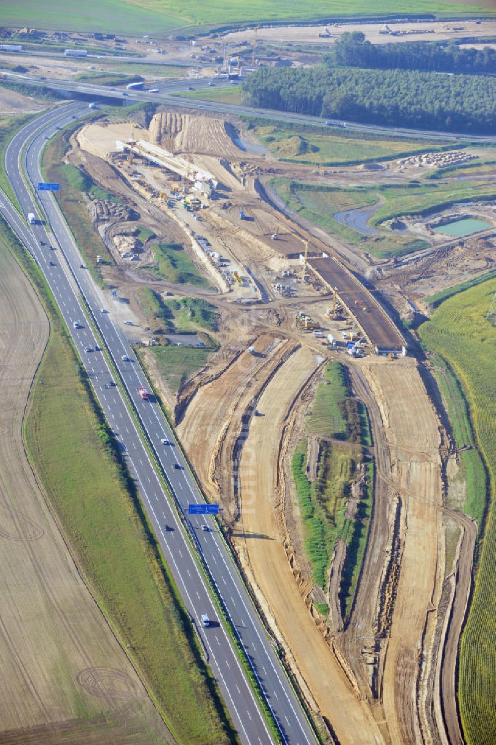 Schwanebeck von oben - Autobahndreieck / interchange Schwanebeck, jetzt Autobahndreieck Kreuz Barnim