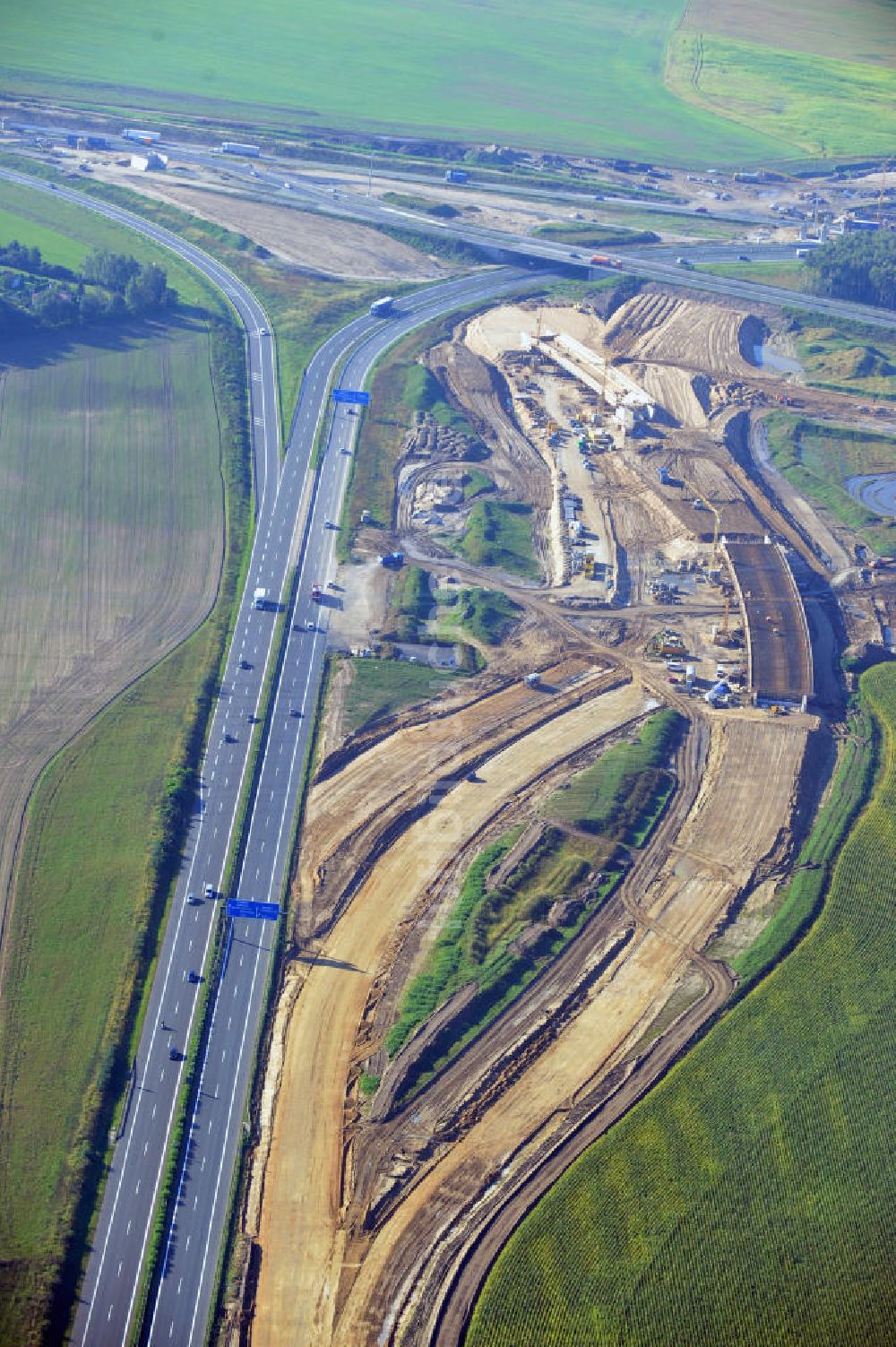 Luftaufnahme Schwanebeck - Autobahndreieck / interchange Schwanebeck, jetzt Autobahndreieck Kreuz Barnim