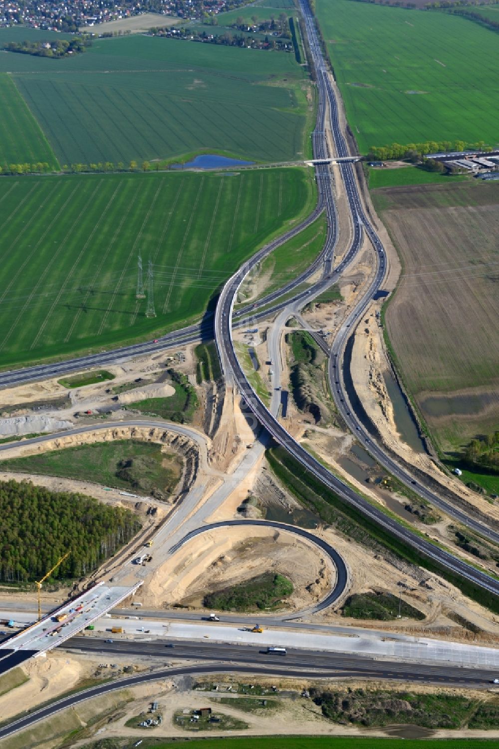 Luftbild Schwanebeck - Autobahndreieck Kreuz Barnim an der Autobahn A10 und A11, vormals AD Schwanebeck, mit Aus- und Umbauarbeiten bei Schwanebeck in Brandenburg