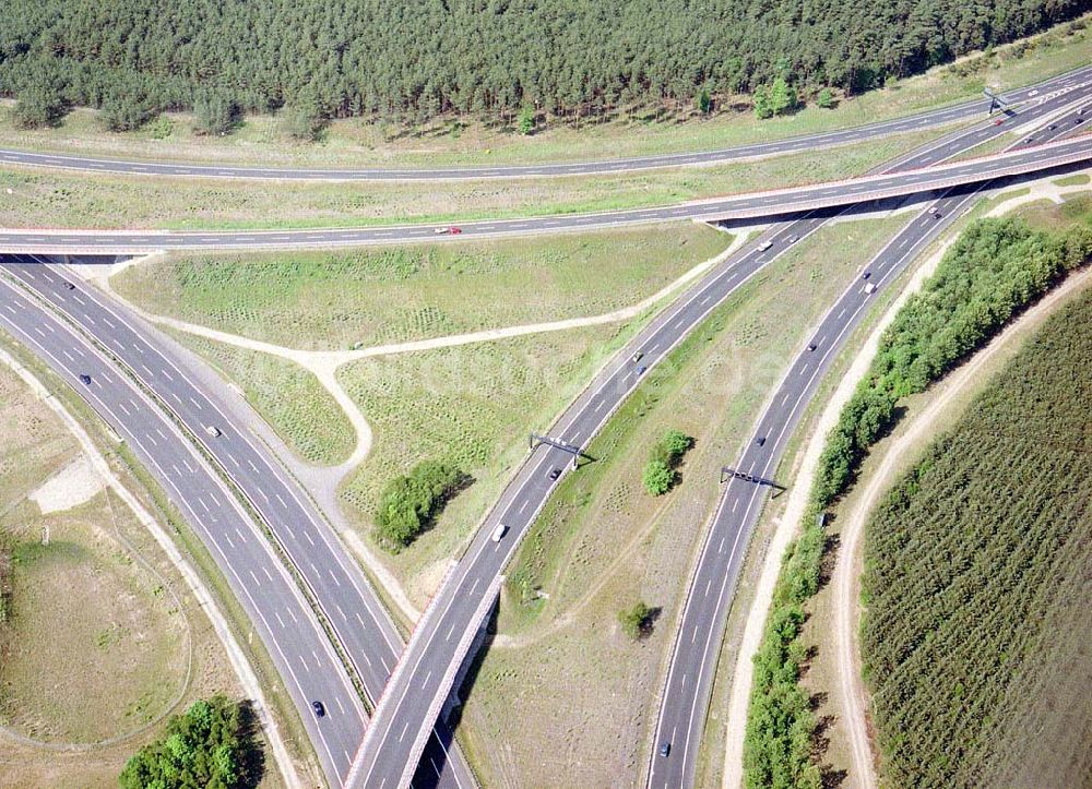 Michendorf aus der Vogelperspektive: Autobahndreieck Michendorf bei Potsdam.