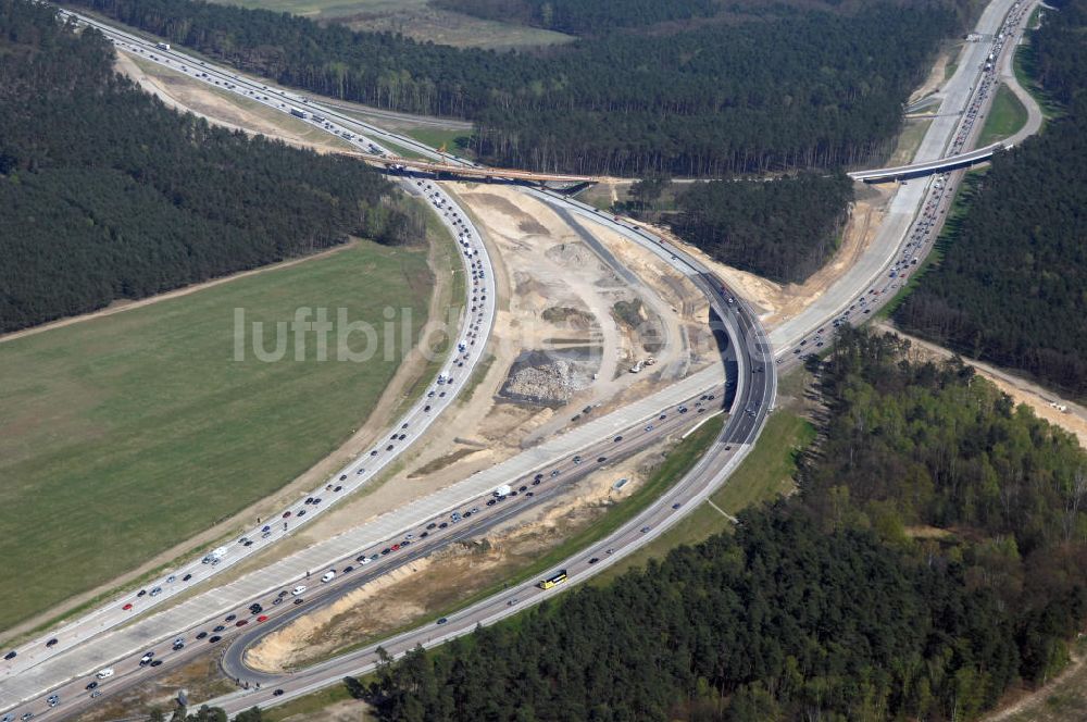 Luftbild NUTHETAL - Autobahndreieck Nuthetal (A 10 und A 115) bei Potsdam