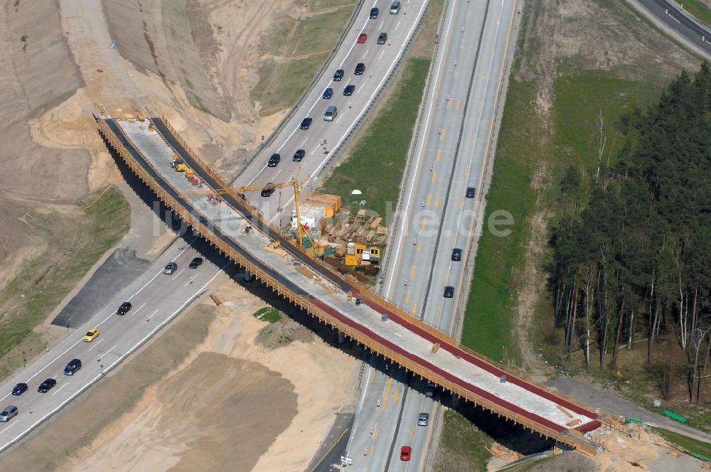 NUTHETAL von oben - Autobahndreieck Nuthetal (A 10 und A 115) bei Potsdam