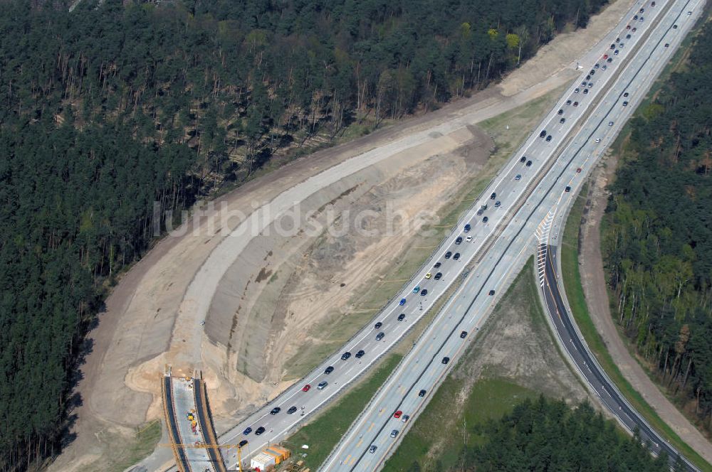 Luftbild NUTHETAL - Autobahndreieck Nuthetal (A 10 und A 115) bei Potsdam