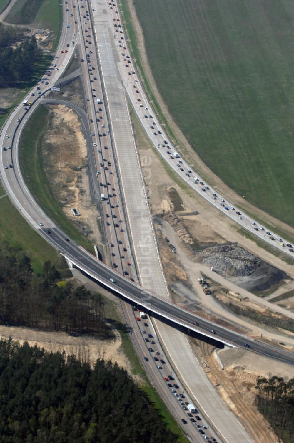 Luftaufnahme Nuthetal - Autobahndreieck Nuthetal (A 10 und A 115) bei Potsdam