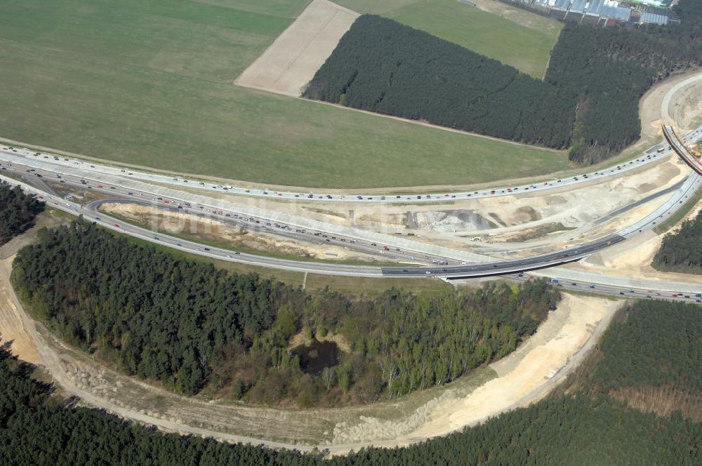 Nuthetal von oben - Autobahndreieck Nuthetal (A 10 und A 115) bei Potsdam