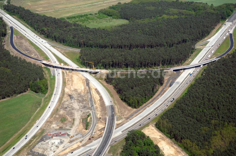 Luftbild NUTHETAL - Autobahndreieck Nuthetal (A 10 und A 115) bei Potsdam