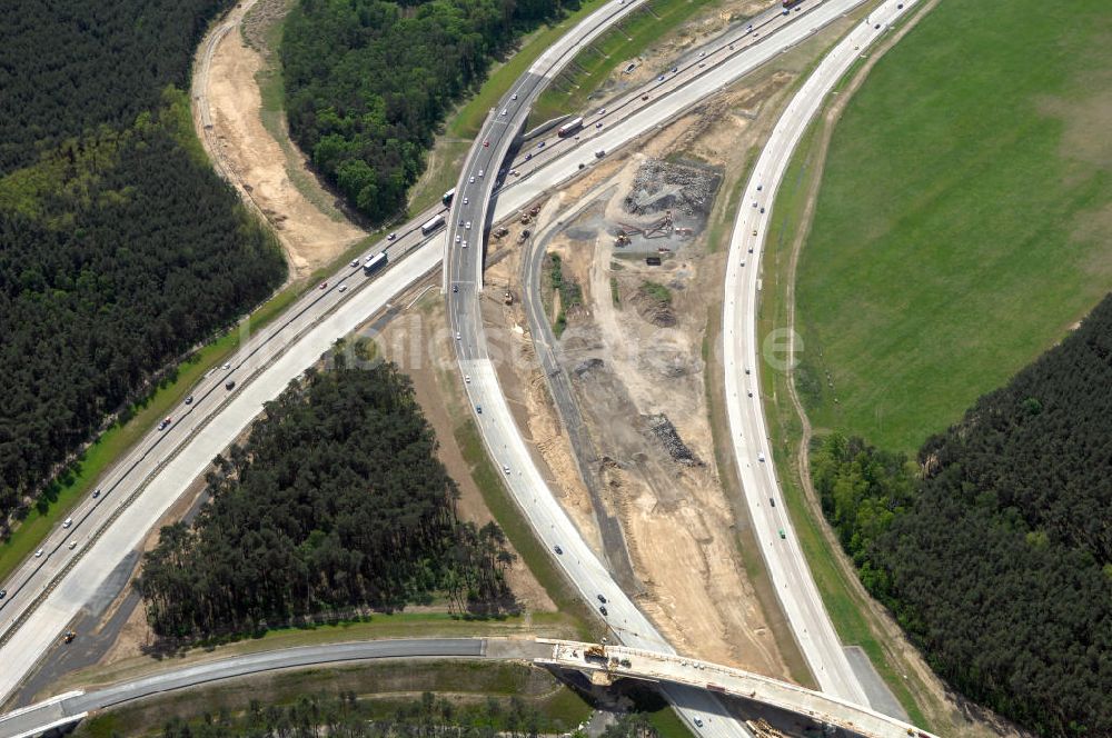 Luftaufnahme NUTHETAL - Autobahndreieck Nuthetal (A 10 und A 115) bei Potsdam